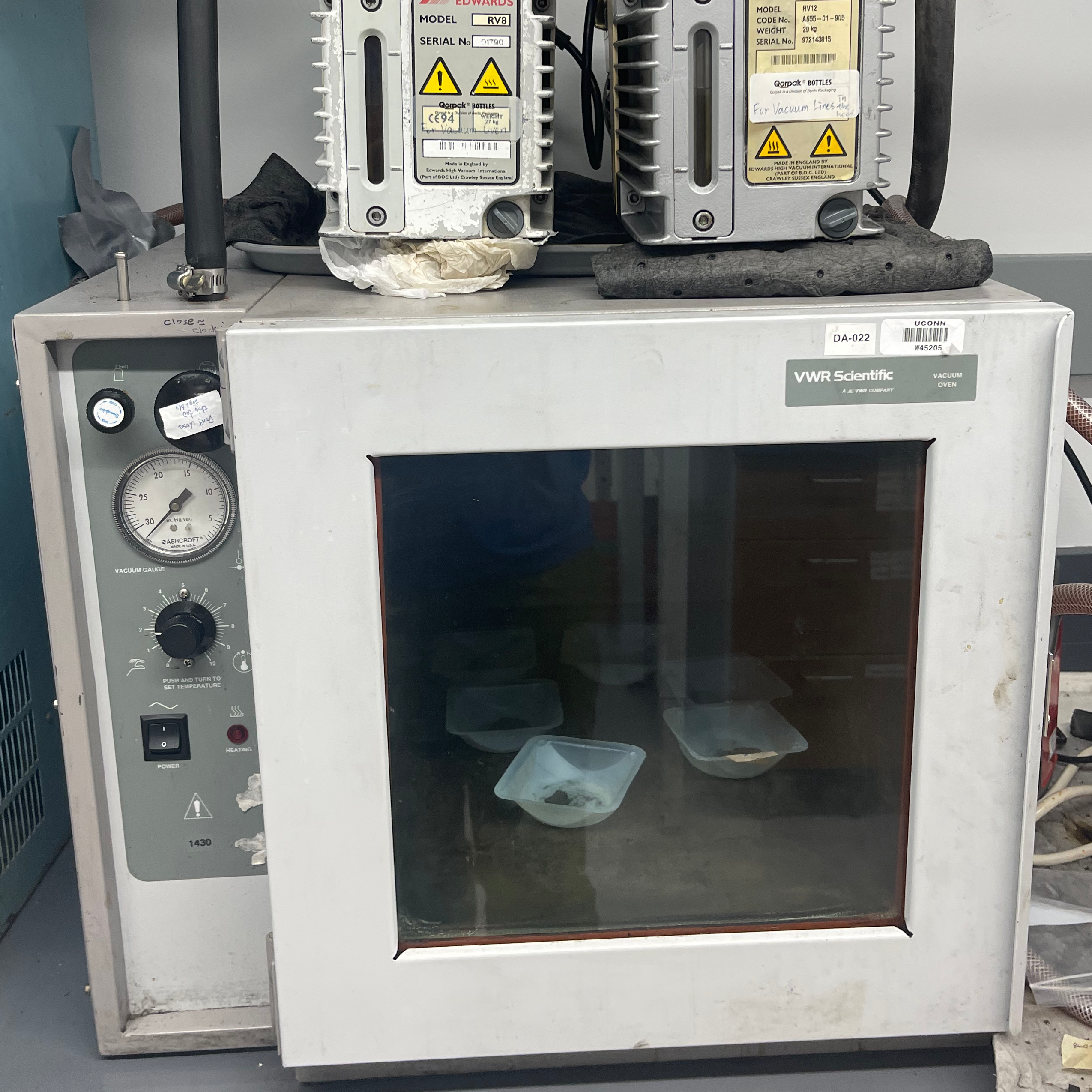 VWR Vacuum Oven